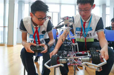 全国青少年人工智能创新挑战赛上海选拔赛举行